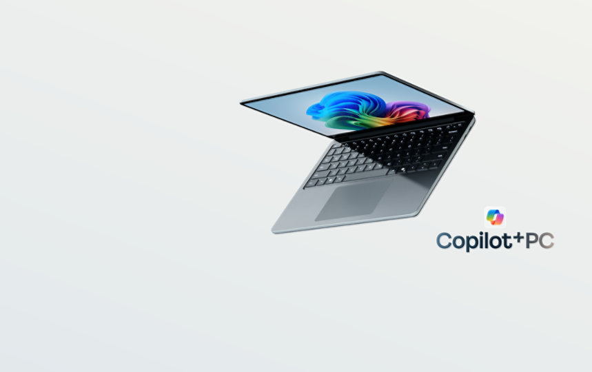 Ein Surface Laptop, Copilot+ PC, 13 Zoll in der Farbe Ozean.
